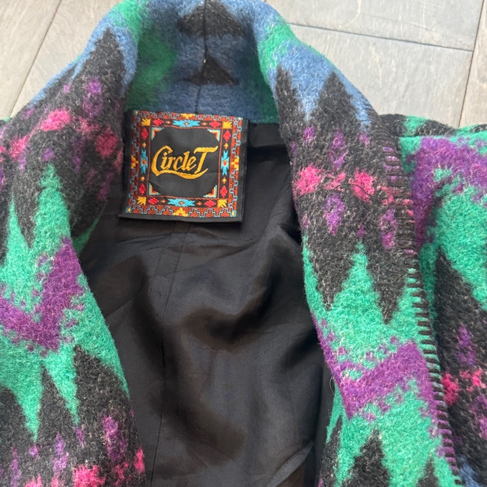 Circle T Multicolor Geometric Jacket - image 2